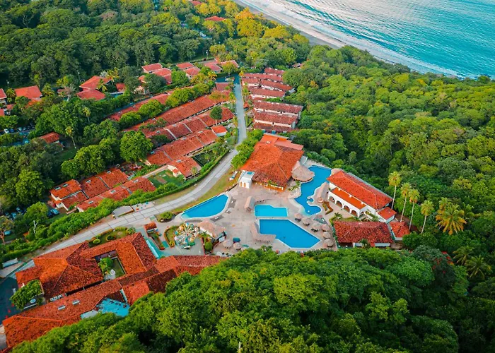 Club y Hotel Condovac La Costa